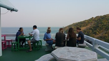 ocean view resort koh sichang