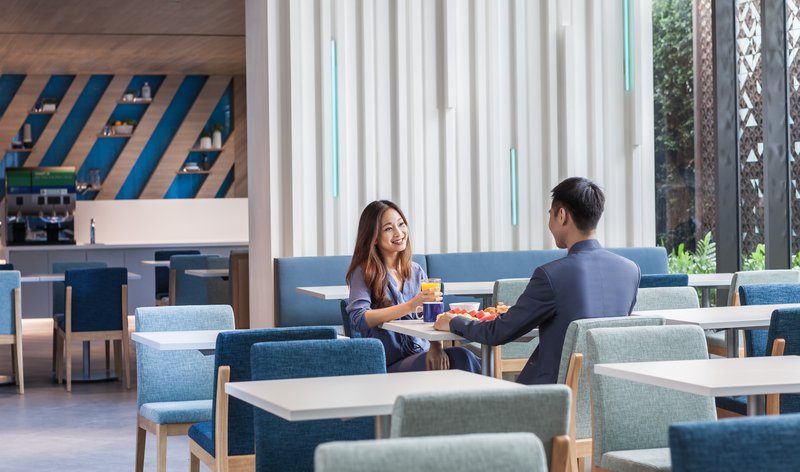 holiday inn express bangkok soi soonvijai by ihg