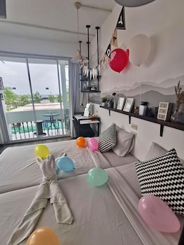 jetty huahin hostel