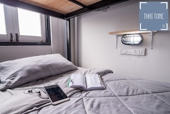 zee thai hostel