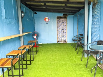 zee thai hostel