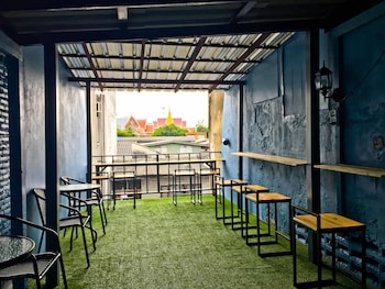 zee thai hostel