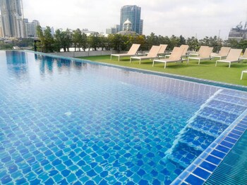 romance hotel sukhumvit 97