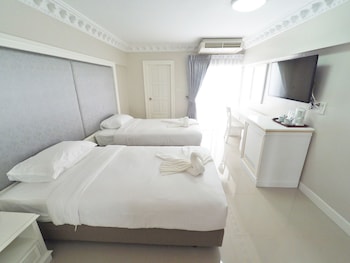 romance hotel sukhumvit 97