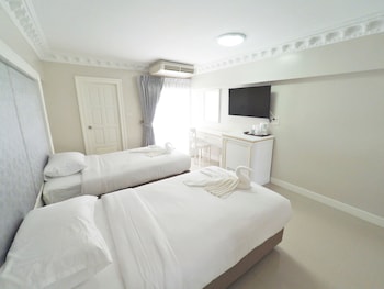 romance hotel sukhumvit 97