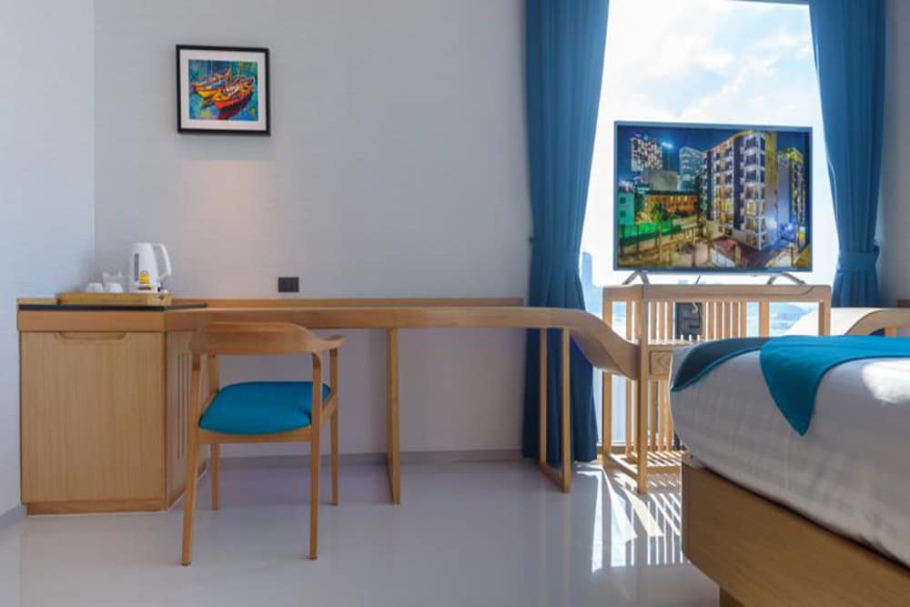 deep blue z10 pattaya