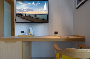 deep blue z10 pattaya