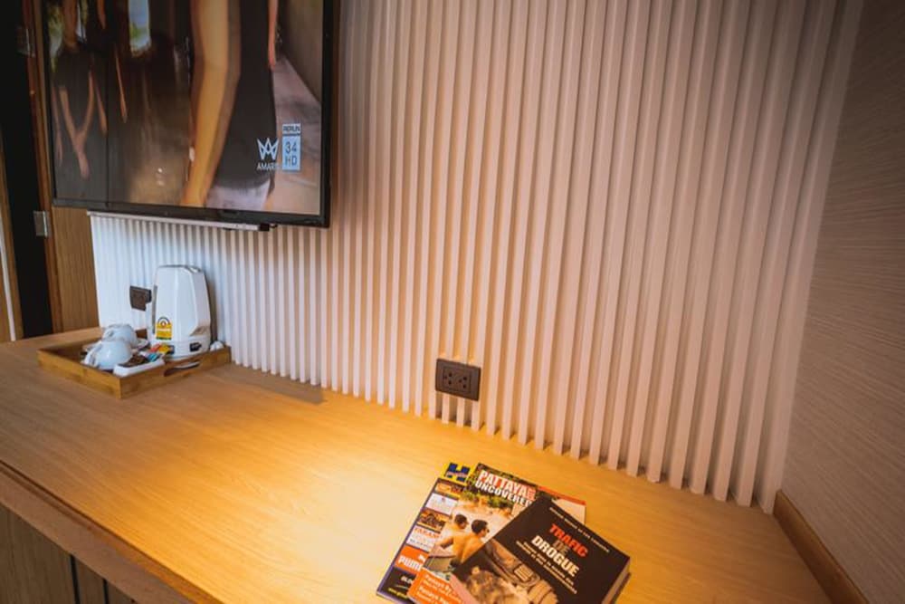 deep blue z10 pattaya