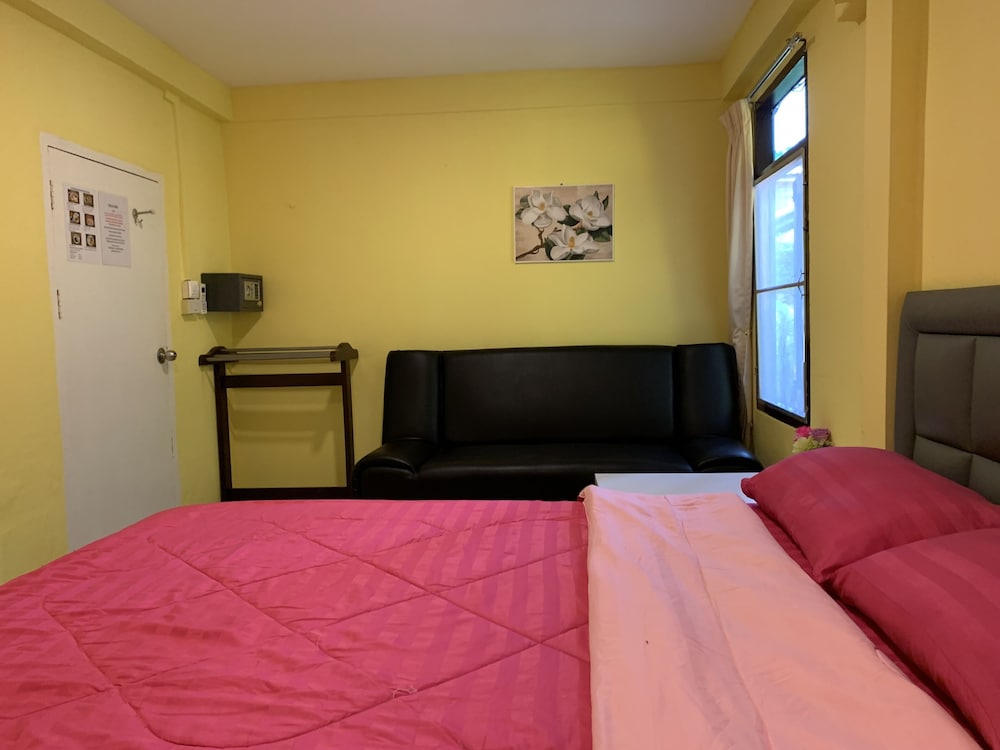 golf sea city guest house