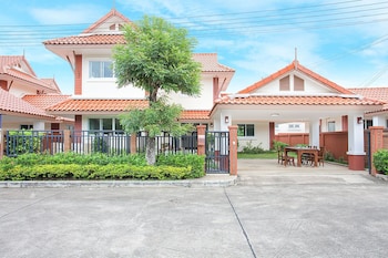 baan thai lanna pattaya