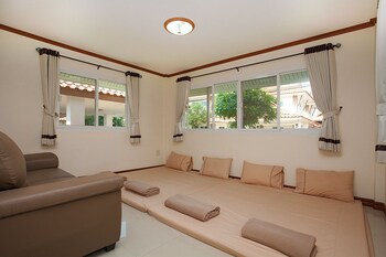 baan thai lanna pattaya