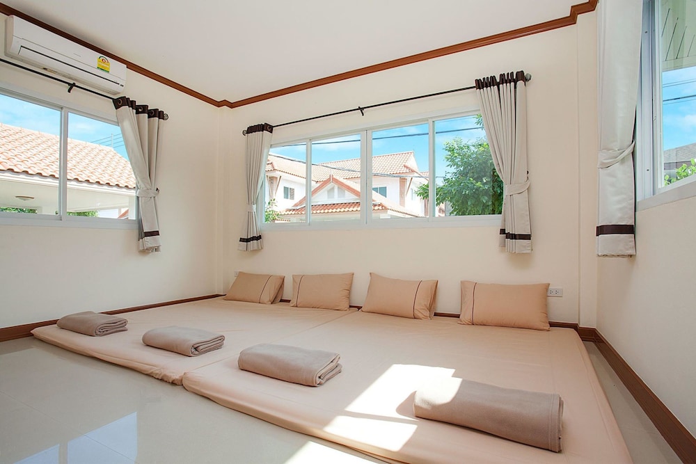 baan thai lanna pattaya