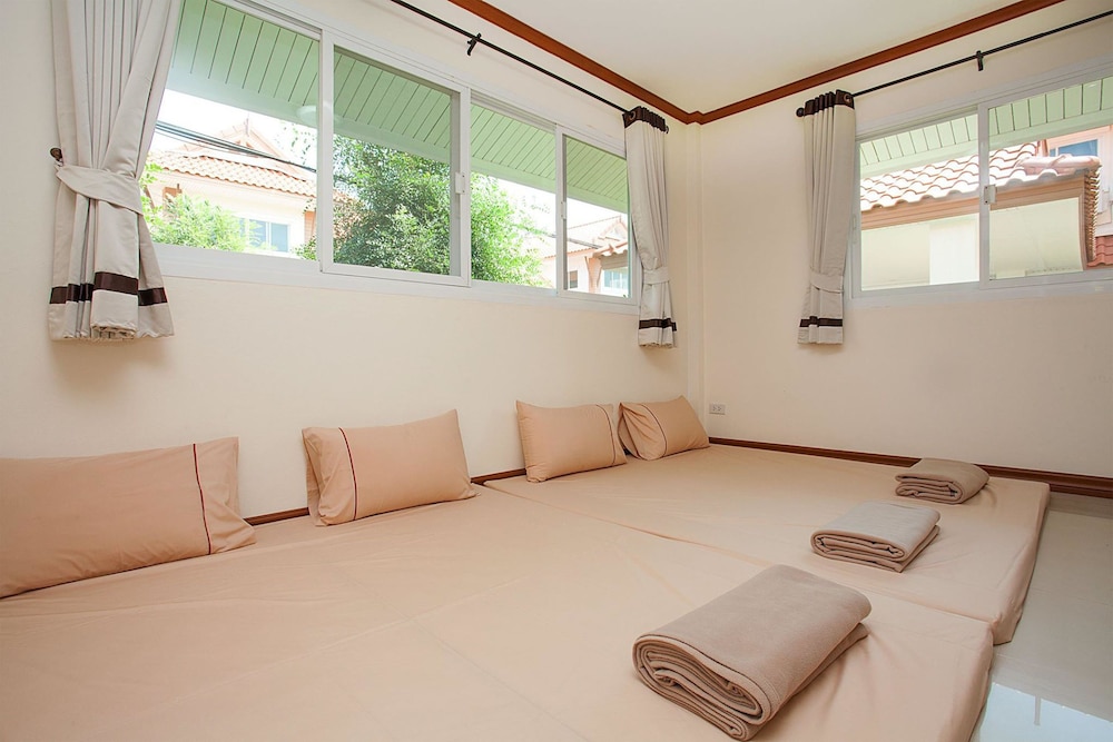 baan thai lanna pattaya