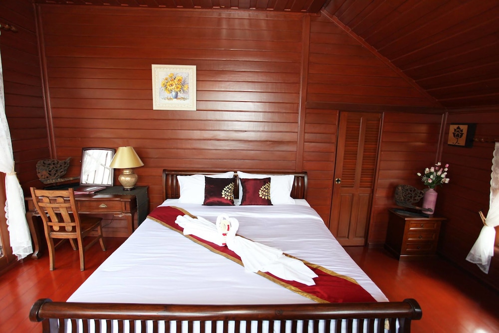 baan thai lanna pattaya