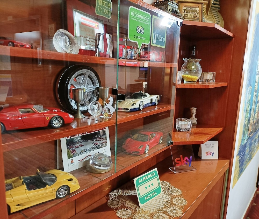 hotel fiorella milano