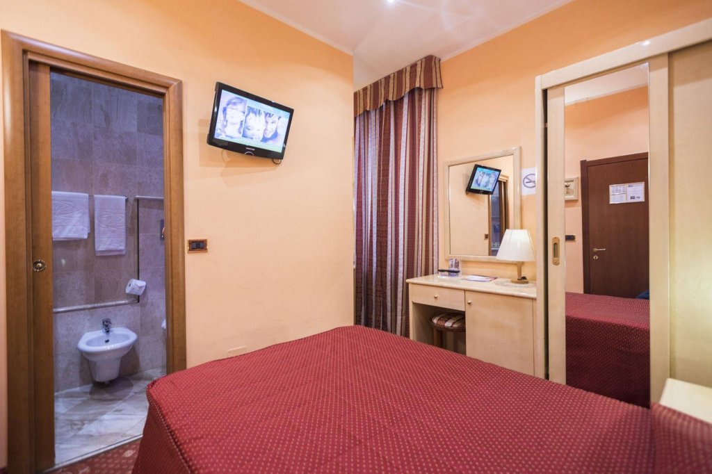 hotel fiorella milano