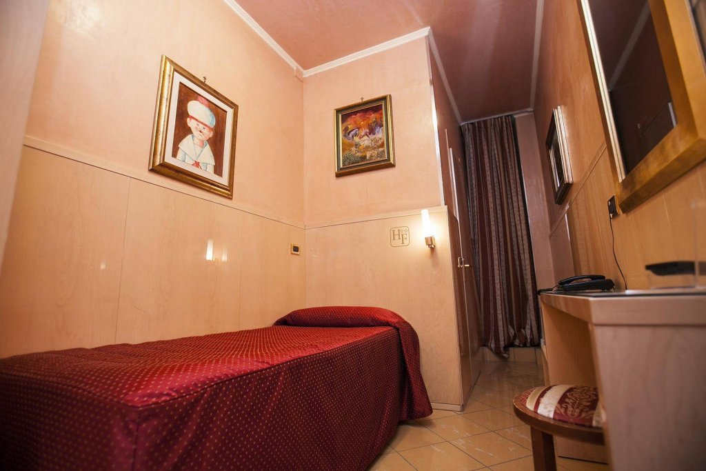 hotel fiorella milano