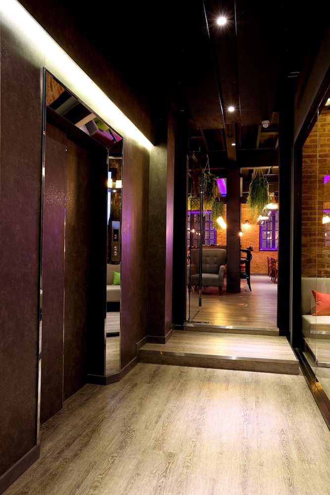 the printing house poshtel hostel