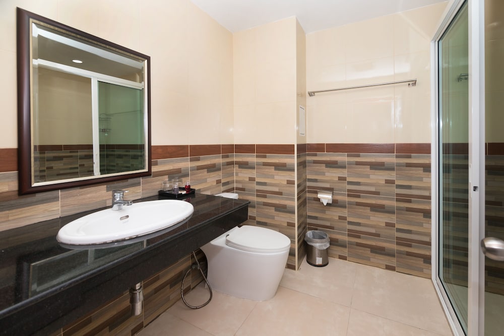 regenta central residency