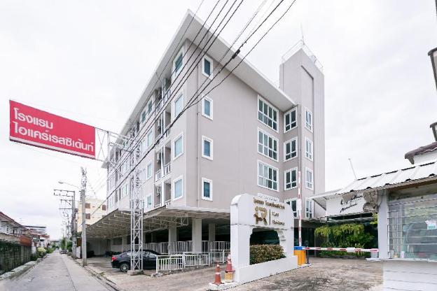 ruan plaisoi apartment