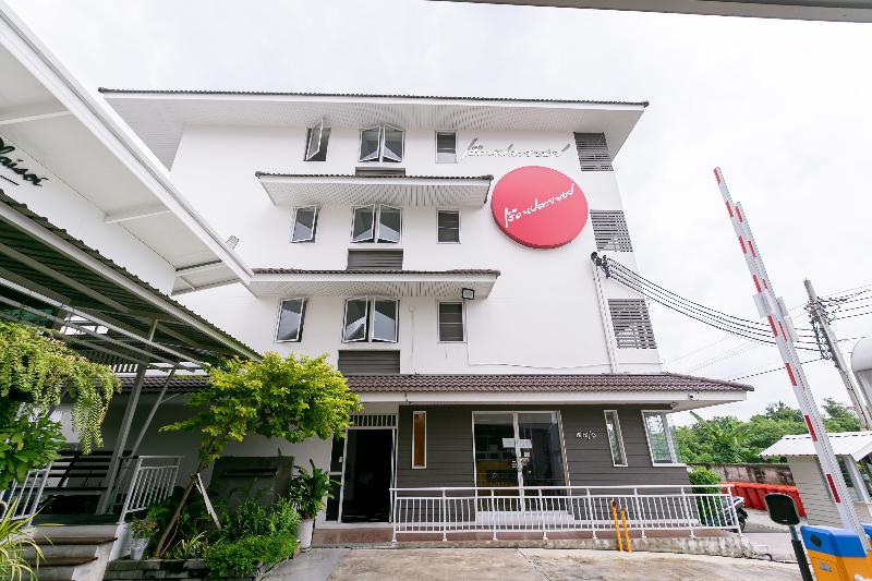 ruan plaisoi apartment