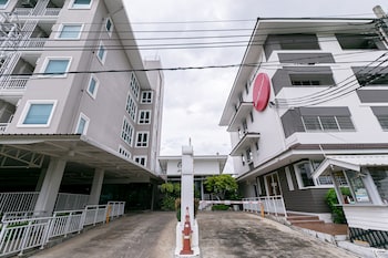 ruan plaisoi apartment