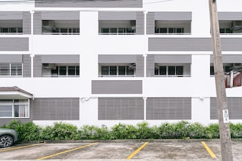 ruan plaisoi apartment