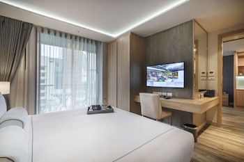 akyra sukhumvit bangkok