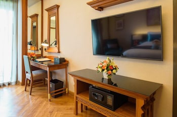 chala number 6 hotel