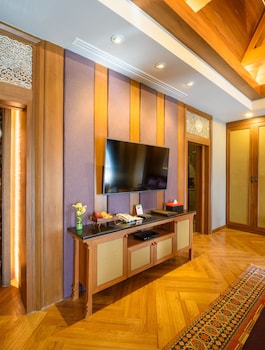 chala number 6 hotel