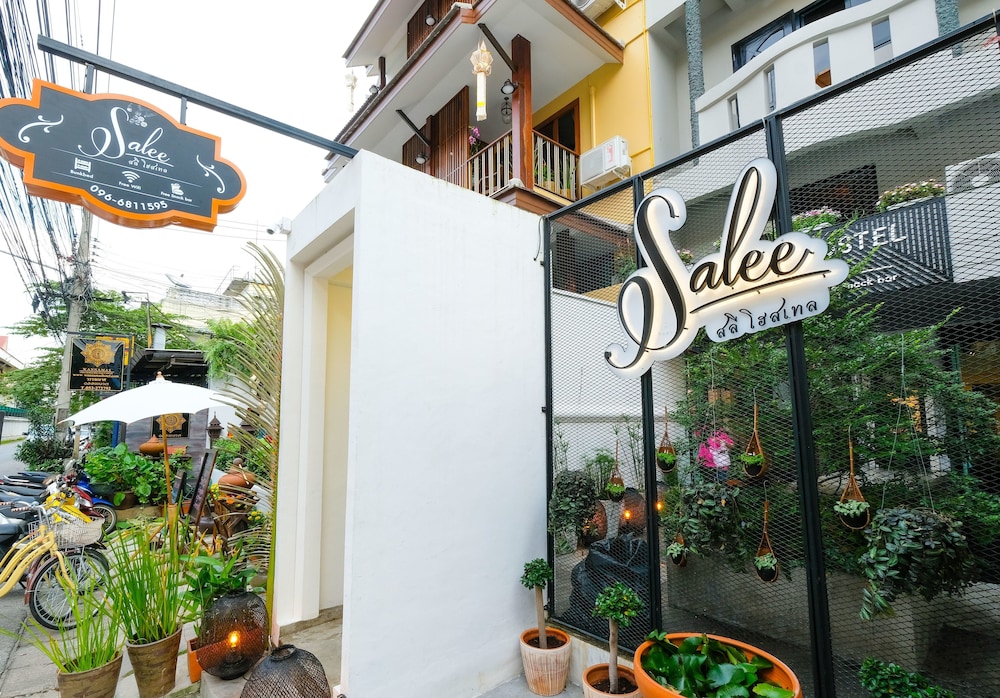 salee hostel
