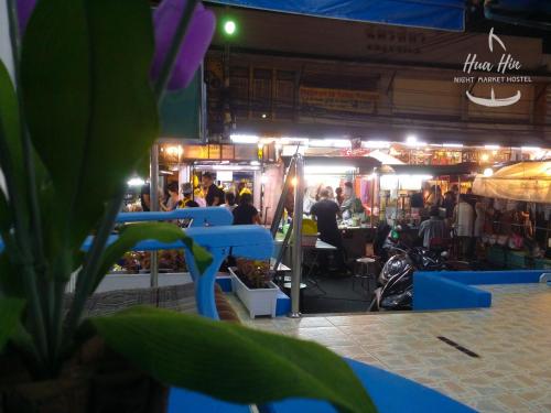 hua hin night market hostel