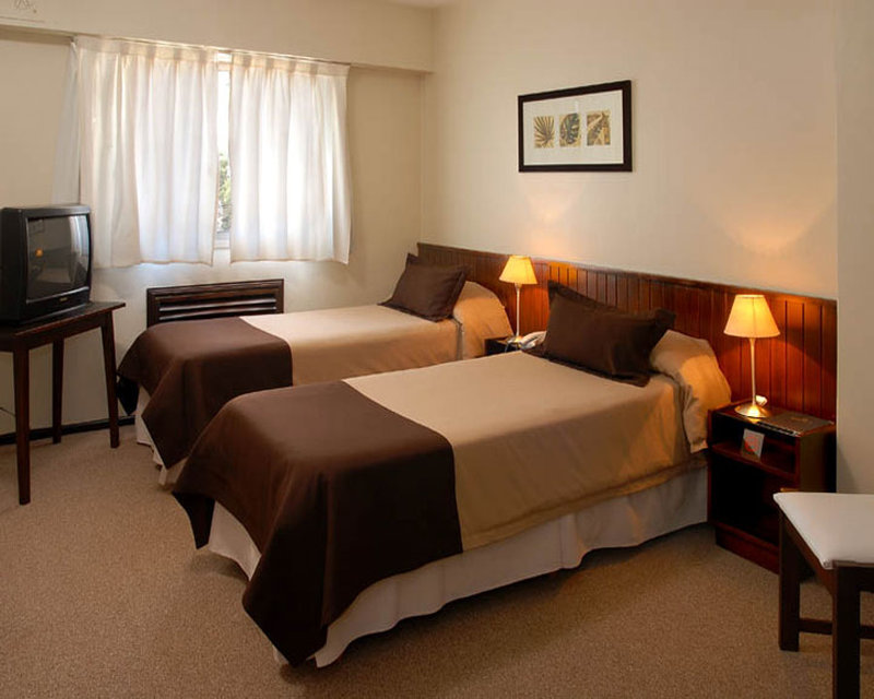 hotel carlos v patagonia