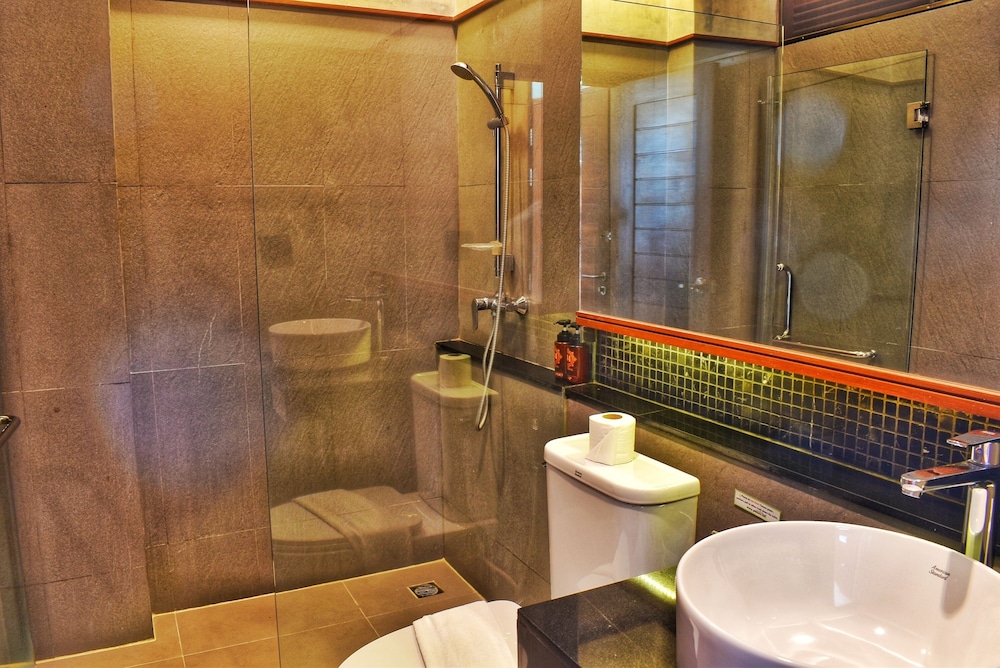 j4 hotel samui