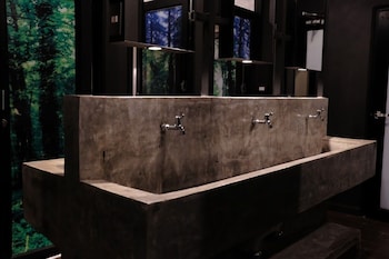 ice inn hotel pattaya