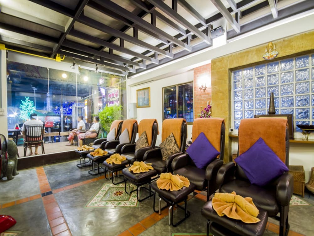 ice inn hotel pattaya