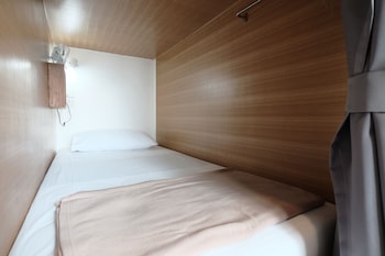 wayha hostel don mueang airport