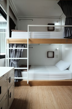 wayha hostel don mueang airport