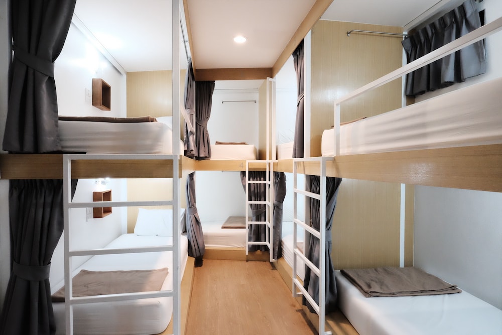 wayha hostel don mueang airport