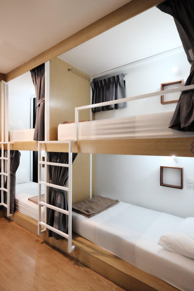 wayha hostel don mueang airport