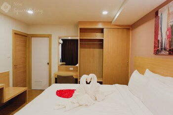 new square patong hotel