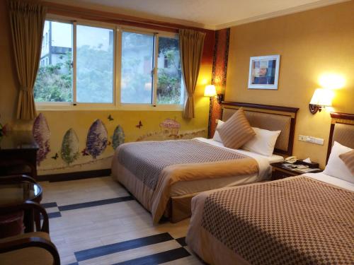 puti commercial hotel