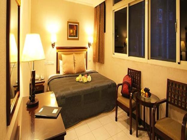 puti commercial hotel