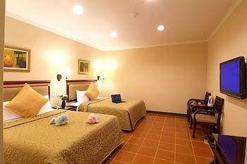 puti commercial hotel