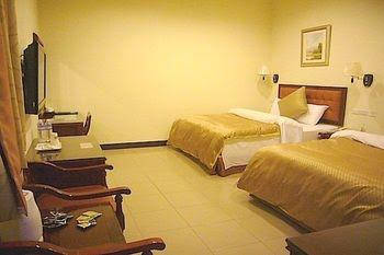 puti commercial hotel