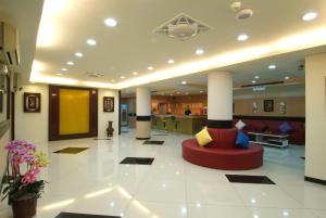 puti commercial hotel