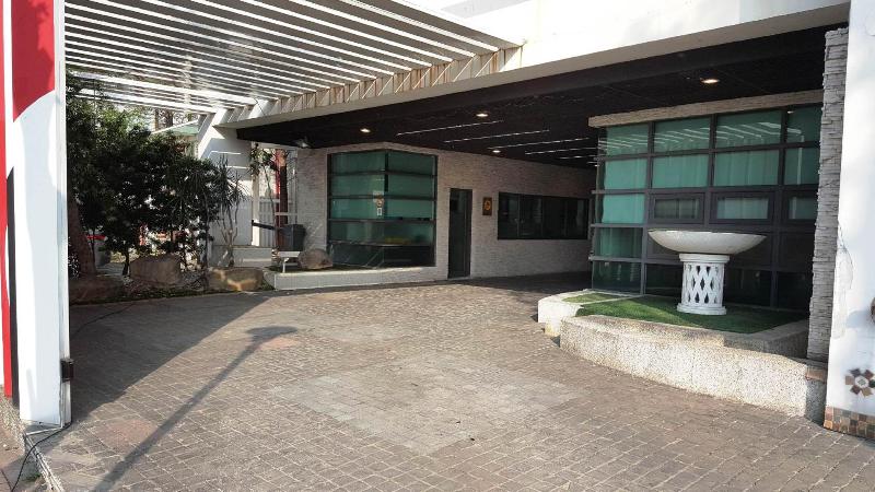 ohya chain boutique motel taoyuan