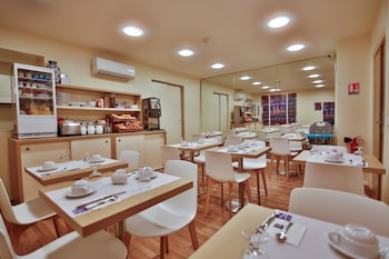 hotel le seize