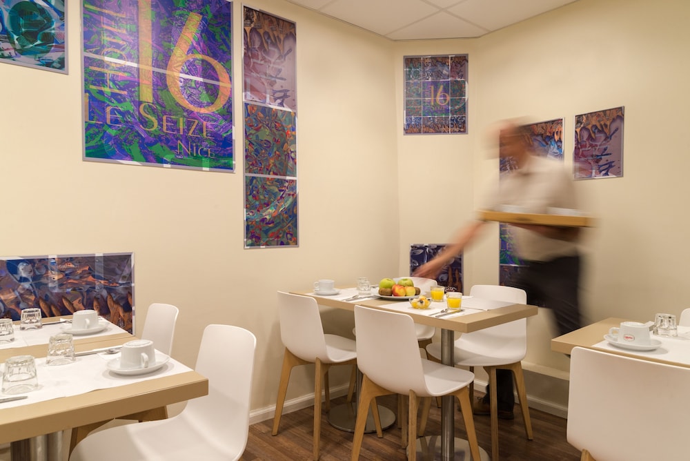 hotel le seize