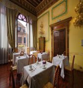 arcadia boutique hotel